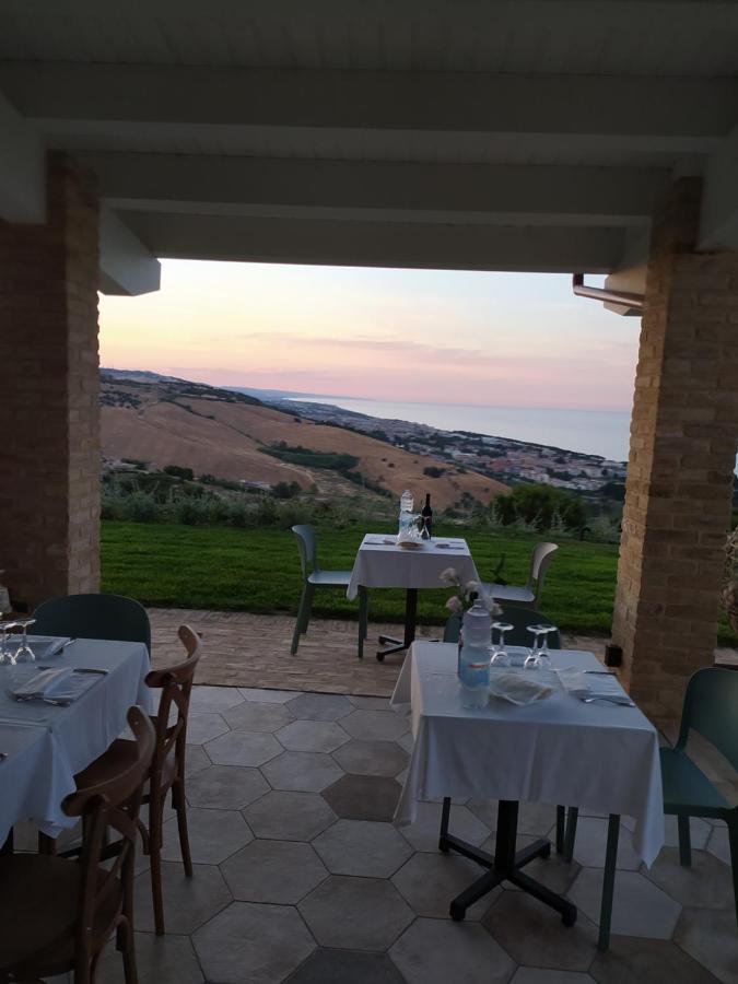Casale Adriatico B&B Пінето Екстер'єр фото